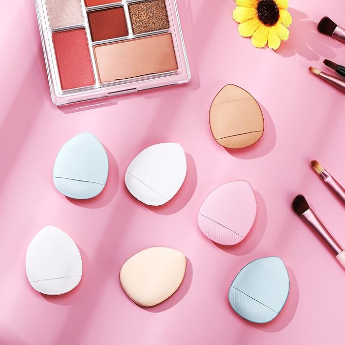 Gerrii 72 Pcs Finger Powder Puff Mini Makeup Sponge Soft Beauty Makeup Blender Puff for Foundation, Face Powder, Under Eye Setting, Concealer, Repair Cream, Cosmetic Tool (Pink, Beige, Blue, White)