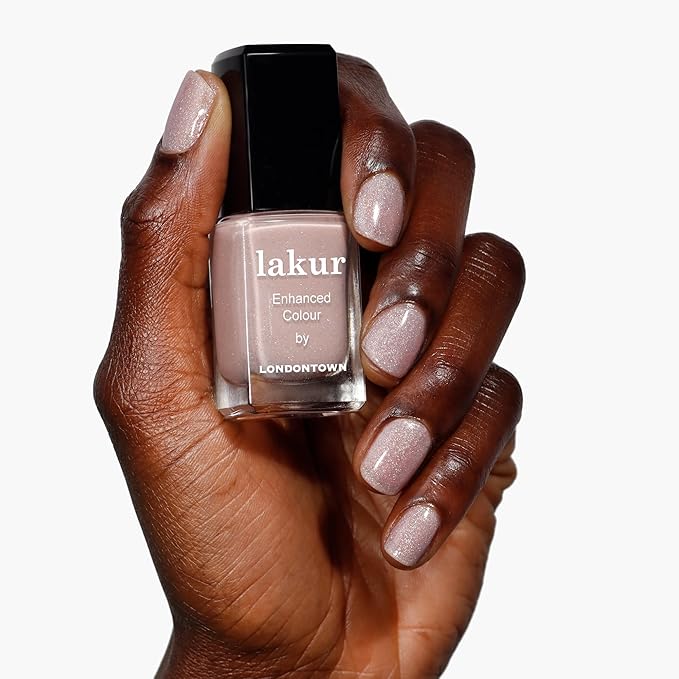 LONDONTOWN lakur Nail Polish - Chip-Resistant, Non-Toxic, Conditions & Hydrates Nails | Glossy Neutral Champagne in Bed Creme, 0.40 fl oz