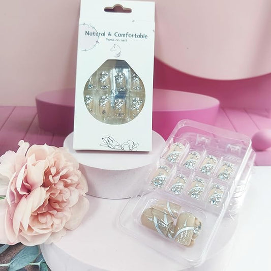 24Pcs White Curve Line Press on Nails Medium Square Acrylic Full Cover False Nails Rhinestones Stick on Nails Glossy Silver Glitter Fake Nails Crystal Gel Glue on Nails for Coquette Women Girls