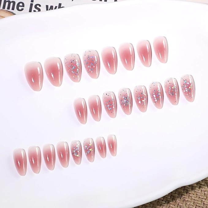 24Pcs Glitter Press on Nails Short Almond Fake Nails Heart Sequin Glue on Nails Gradient Pink Full Cover Acrylic False Nail Tips Sparkly Artificial Nail Stick on Nail for Women Manicure Decorations