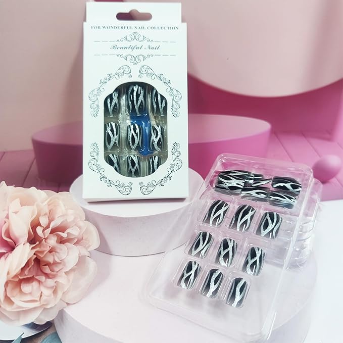 Short Square Acrylic False Nails Sparkly Fire Pattern Press on Nails 24Pcs Shine Curve Line Stick on Nails Glossy Silver Glitter Fake Nails Black Gel Glue on Nails for Coquette Women Girls