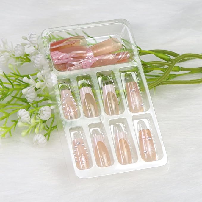 Winter Press on Nails Medium Square Fake Nails Pink White French Tip Nails Press ons with Pearl Snowflake Designs Gradient Nude False Nails for Women 24Pcs