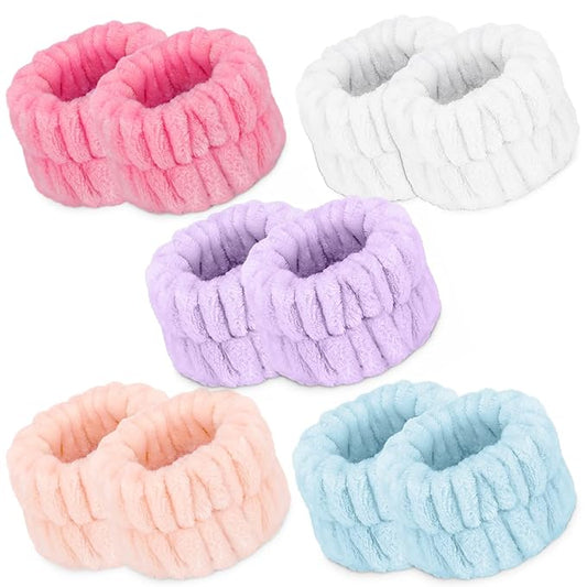 Absorbent microfiber spa wrist towels,