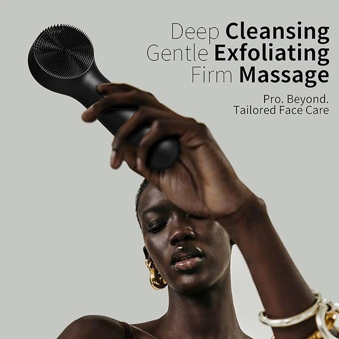 Silicone Face Scrubber, NågraCoola CLIE 2.0 Facial Cleansing Brush, Rechargeable, Waterproof Face Scrub Brush for Cleansing, Exfoliating, Massaging, Electric Facial Exfoliator for Women & Men - Black