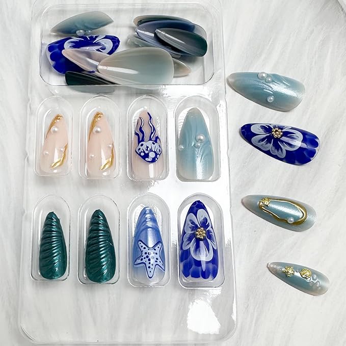 24Pcs Ocean Press on Nails Medium Almond Fake Nails with 3D Pearl Gold Shell Starfish Design Colorful Marine Life Summer False Nails Blue Gradient Acrylic Glossy Glue on Nails for Women Nails