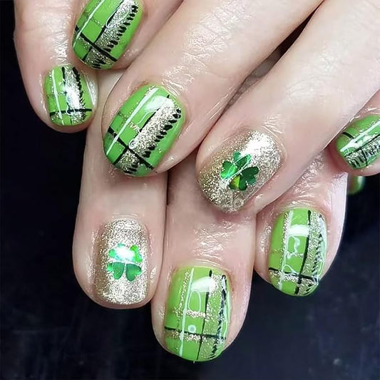 24Pcs St. Patrick's Day Press on Nails Short Square Fake Nails with Four Leaf Clover Glue on Nails Gold Glitter Full Cover False Nails Shamrock Acrylic Nails Irish Stick on Nails Gift for Women