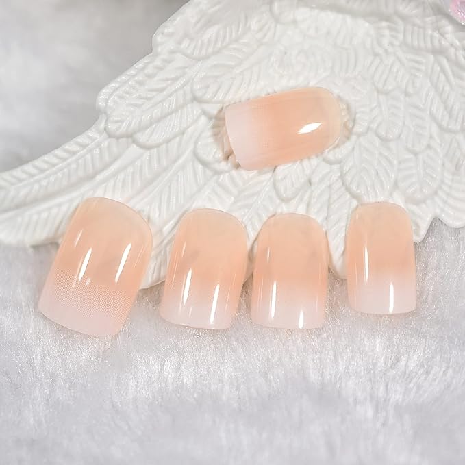 Natural Ombre Pink Nude White French False Nails Short Squoval Gradient Press on Nails Manicure Fake Nail Tips Daily Finger Wear