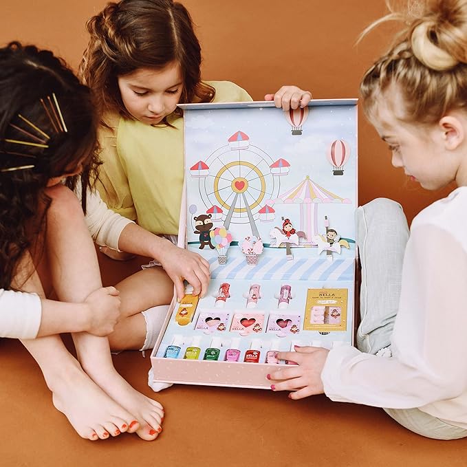 MISS NELLA Pop-up Beauty Suitcase, Nails