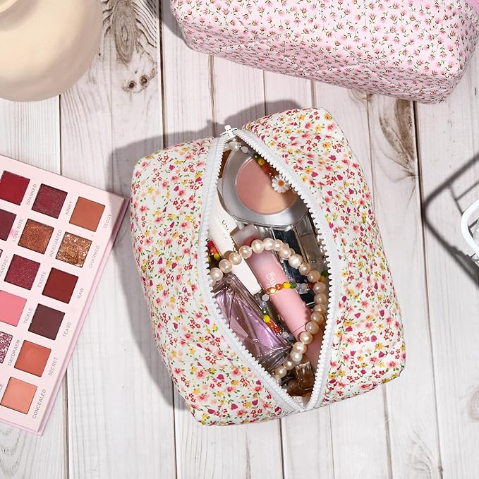 Soidram floral makeup bag quilted