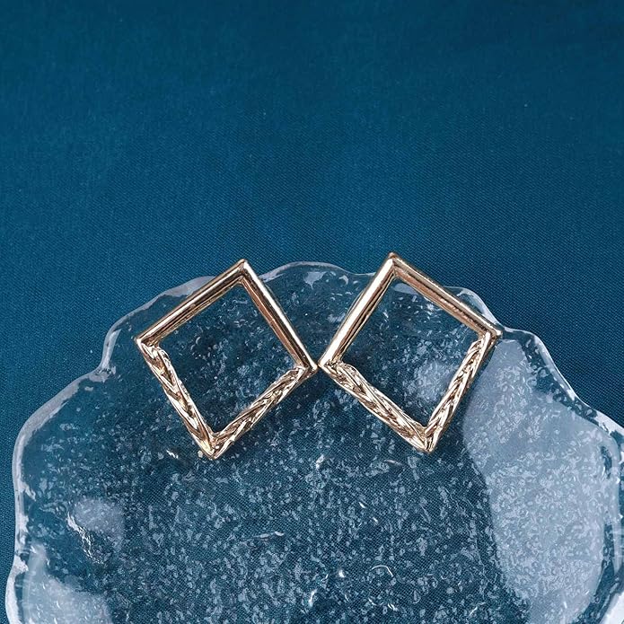 Vintage Hammered Square Drop Earrings Gold Hollow Square Earrings Metal Square Stud Earrings Minimalist Geometric Square Earrings Jewelry for Women