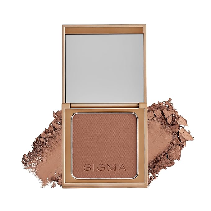 Sigma Beauty Matte Bronzer - Longwear Light Bronzer Powder with Matte Finish for Face - Achieving Natural, Sun Kissed Glow (Deep)