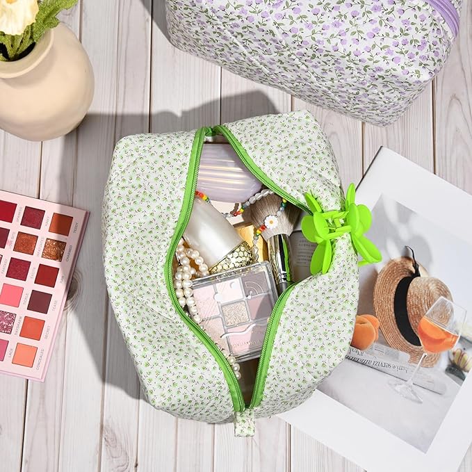 Soidram floral makeup bag quilted