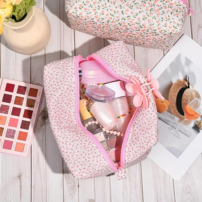 Soidram quilted makeup bag floral