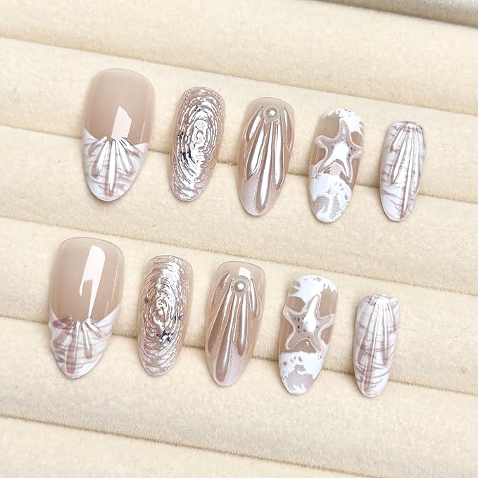 30Pcs Summer Shell Press on Nails Medium Almond Fake Nails with 3D Starfish Star Pearl Design White Brown French Tip Acrylic Nails False Nails Ombre Full Cover Stick on Nails for Manicure DIY