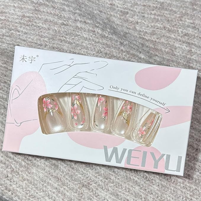 30Pcs Flower Press on Nails Medium Handmade Fake Nails Peach Blossom with 3D Gilding Design Silver Gradient False Nails Full Cover Artificial Glue on Nails Spring Summer Stick on Nails for Women