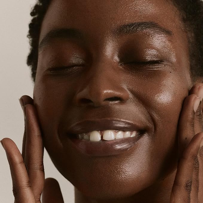 ILIA - The Base Face Milk Essence + Lightweight, Layerable Moisturizer | Hydrate, Smooth, Soothe, Strengthen | Non-Toxic, Vegan, Cruelty-Free, Clean Makeup (Travel Size, 1 fl oz | 30 ml)