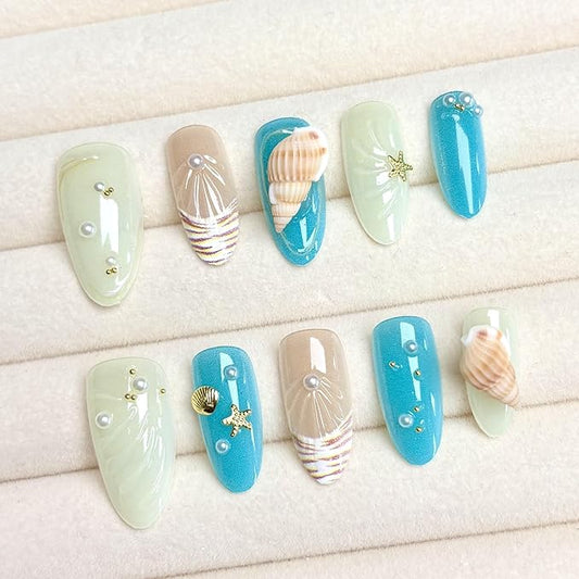 30Pcs Ocean Press on Nails Medium Almond Fake Nails with 3D Conch Pearl Shell Gold Starfish Design White Leopard French Tip Acrylic False Nails Summer Beach Vacation Stick on Nails for Women