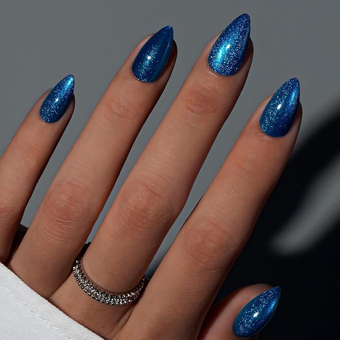 KQueenest Cat Eye Press On Nails Short, Acrylic Press On Nails Almond, Sparkle Vibrant Royal Blue Fake Nails With Glue, Recycled Soft Gel Glue On Nails for Woman, Long-Lasting Glitter Effect, 30 Pcs
