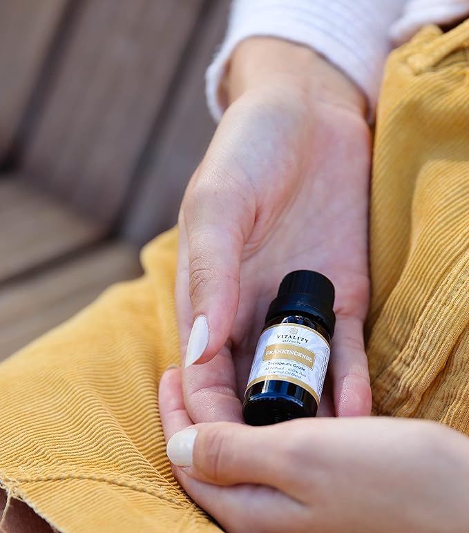Vitality Extracts Frankincense Essential Oil - 10ml, Boswellia Serrata, Aromatherapy, Skin Care, Natural Calm, Rest & Relaxation, Yoga, Comfort