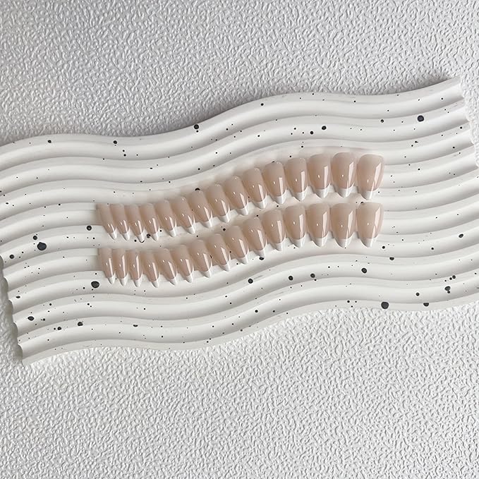 30 PCS White French Tip Press On Nails Short Almond,Medium Fake Nails French Nails Press ons,Oval Acrylic Nails Glue on Nails Medium,Natural Short Almond Nails False Nails for Women in 15 Sizes