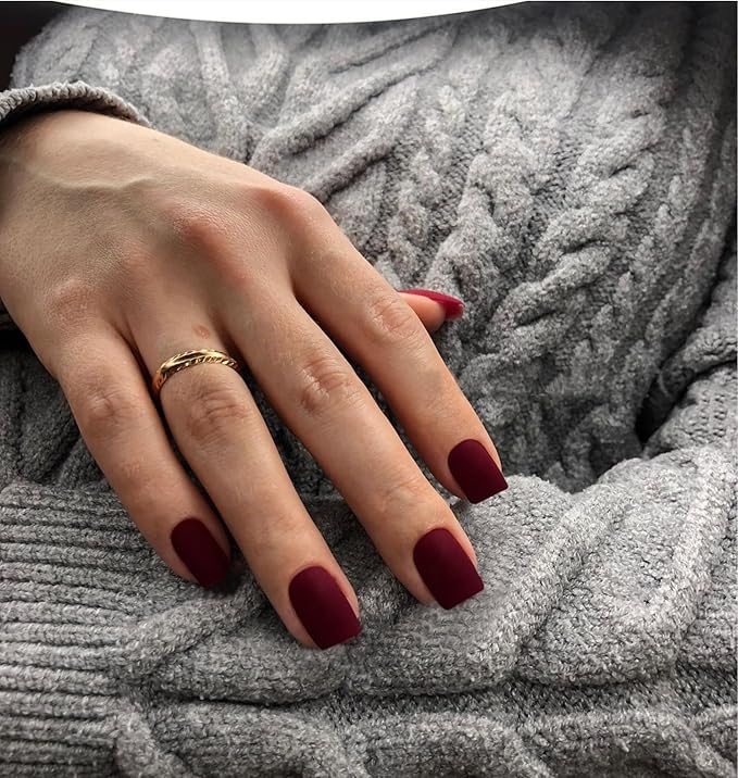 KQueenest Matte Dark Red Press On Nails Short Square Fake Nails for Women More Burgundy Glue on Nails Short Coffin Arcylic Nails Press ons for DIY Manicure in 24 Pcs