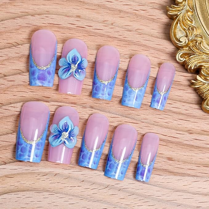 24Pcs Blue French Tip Press on Nails Medium Square Fake Nails Blue Flower Acrylic Nails Gold Glitter Nails Tip Design Summer Glue on Nails Cute False Nails 3D Floral Stick on Nails Decor for Women
