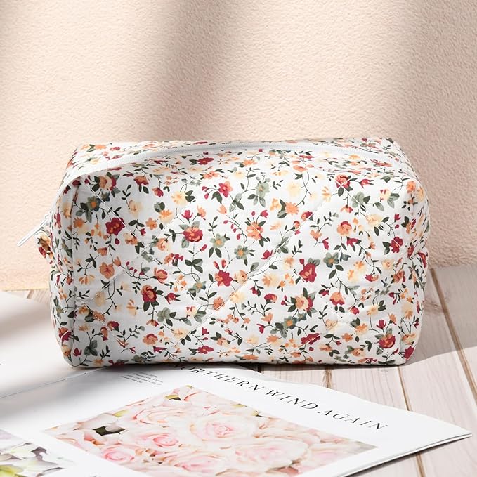 Soidram floral makeup bag quilted