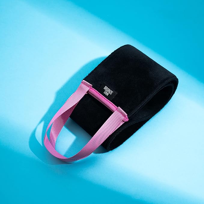 Bronze Tan Self Tanner Back Applicator - Tanning Mitt For Sunless Tanning Mousse or Lotion - Tan your Back Quickly and Easily - Self Tanning Back Applicator - Black with Pink Handles