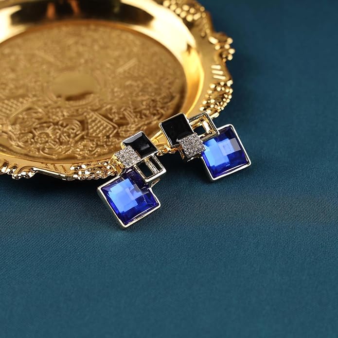 Vintage Crystal Square Drop Earrings Black Square Stud Earrings Gold Hollow Square Dangle Earrings Black Onyx Square Earrings Jewelry for Women