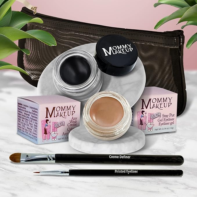 The Everlasting Eye 5 Piece Waterproof Makeup Set.