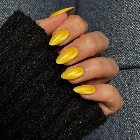 KQueenest Press On Nails Short - Yellow Gold Press On Nails Almond Shape, Glitter Cat Eye Fake Nails with Nail Glue, Reusable Cute Bright Gel Glue On Nails with Color-Shifting Glow, 30 Pcs