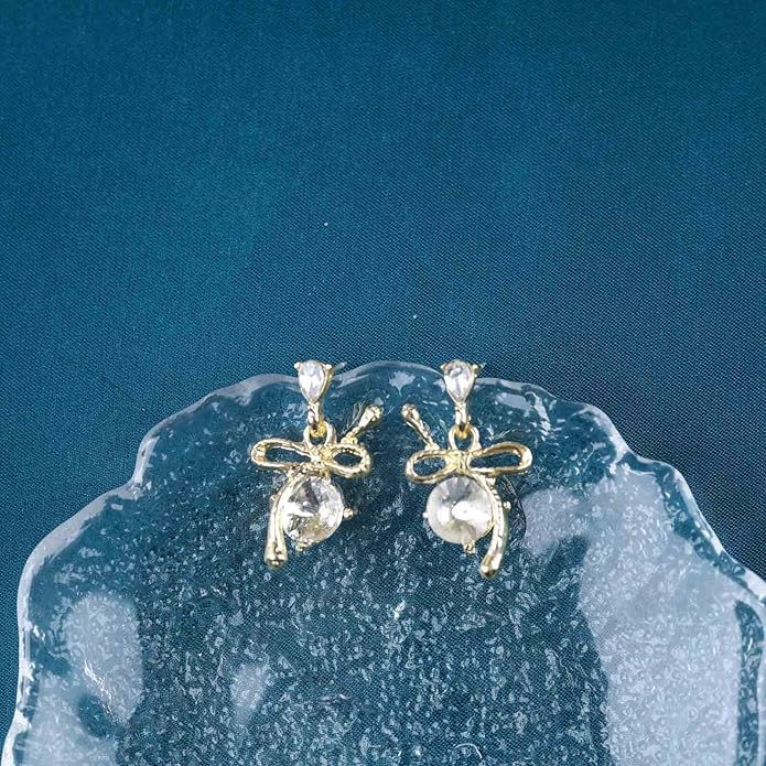 Vintage Rhinestone Bow Drop Earrings Gold Teardrop Crystal Earrings Round Cut Stud Earrings Bow Crystal Bridal Earrings Jewelry for Women