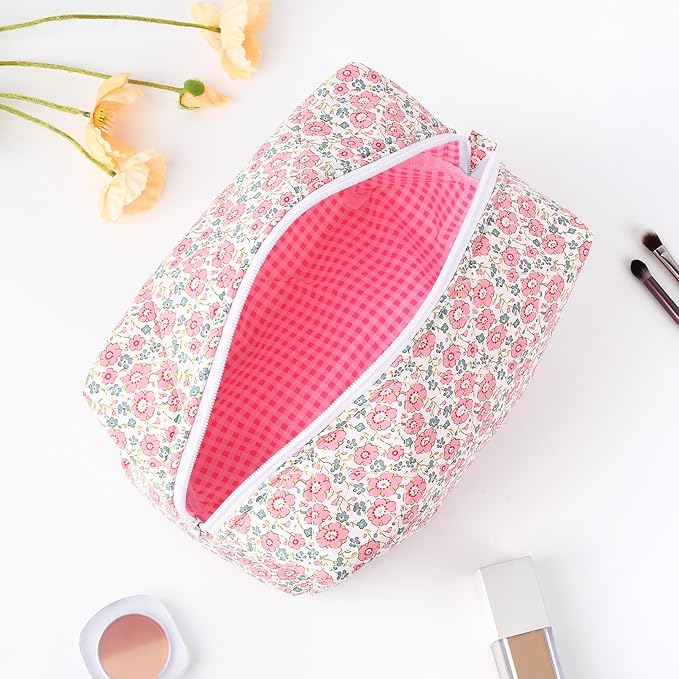 Soidram floral makeup bag quilted