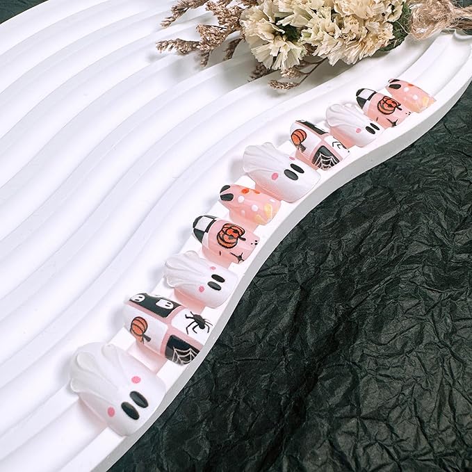 24Pcs Halloween Press on Nails Short Almond Fake Nails White Ghost Acrylic Nails with 3D Designs Horror Spider Pumpkin Glue on Nails Ghost Flower Spider Web False Nail Tips for Women Nail Designs