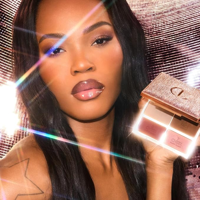 Charlotte Tilbury Instant Look in a Palette - Powder Face Makeup for Eyes & Cheeks - Powder Bronzer, Highlighter & Blush for the Perfect Summer-Fresh Glow - Dreamy, Bronzed Beauty
