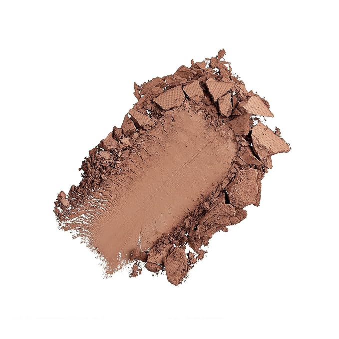 Sigma Beauty Matte Bronzer - Longwear Light Bronzer Powder with Matte Finish for Face - Achieving Natural, Sun Kissed Glow (Deep)