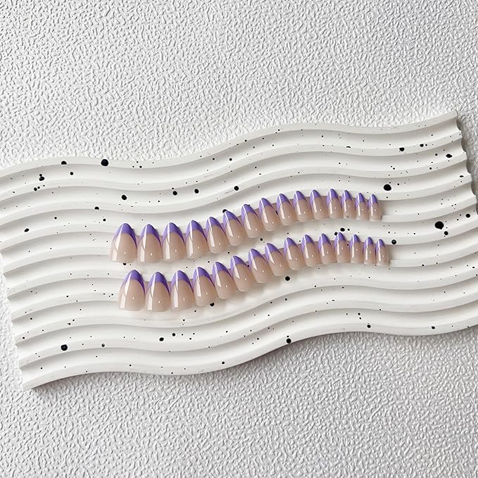 30Pcs Purple French Tip Press ons, Short Almond Nails Acrylic, Natural Stiletto Nails 15 Sizes