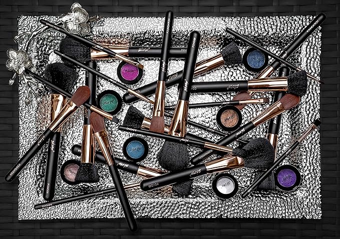 Skone Cosmetics | Professional Grade Makeup Brush | Eye Shadow | Eyebrows | Primer | Smudger | Nylon Brush (Brow Definer Brush)